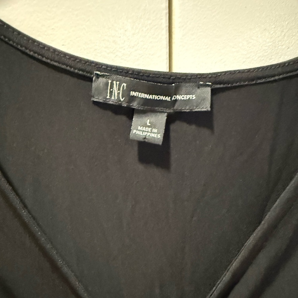 INC International Concepts Elegant Black V-Neck Ruched Women's Top Size Large - Picture 5 of 9